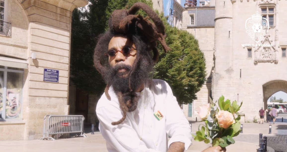 Sitting In The Park – Yaadcore (Music Video) – World A Reggae EntertainmentWorld A Reggae Entertainment
