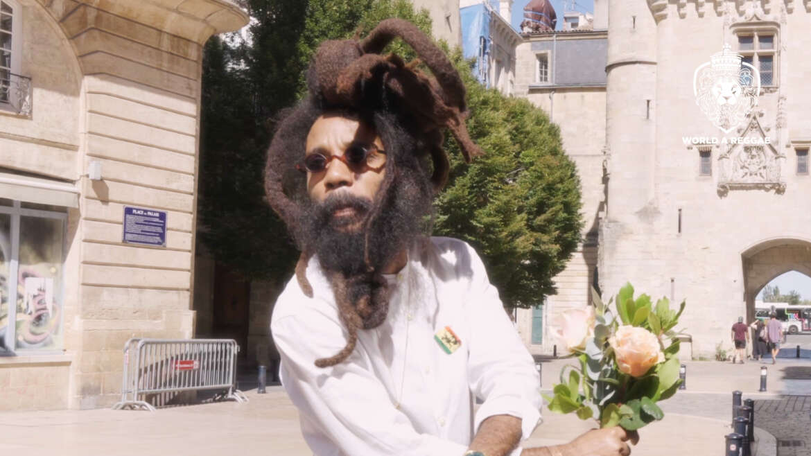 Sitting In The Park – Yaadcore (Music Video) – World A Reggae EntertainmentWorld A Reggae Entertainment